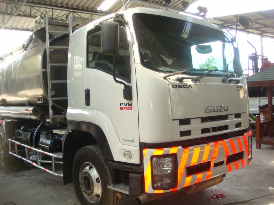 1-คันสุดท้ายเเล้ว**ISUZU-DEGA-FVM-240-HP-1-เพลา-ถังมิเนียม-20000ลิตร