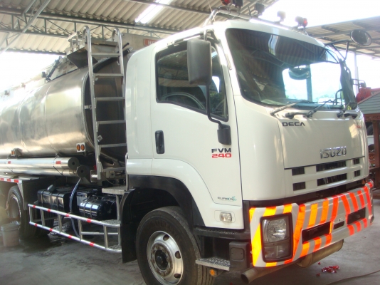 1-คันสุดท้ายเเล้ว**ISUZU-DEGA-FVM-240-HP-1-เพลา-ถังมิเนียม-20000ลิตร
