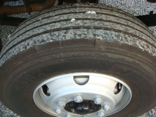 1-คันสุดท้ายเเล้ว**ISUZU-DEGA-FVM-240-HP-1-เพลา-ถังมิเนียม-20000ลิตร