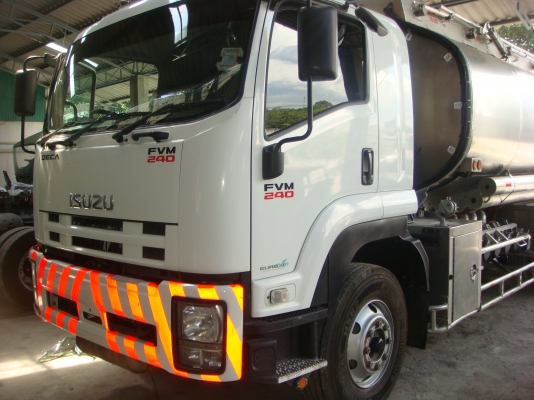 1-คันสุดท้ายเเล้ว**ISUZU-DEGA-FVM-240-HP-1-เพลา-ถังมิเนียม-20000ลิตร