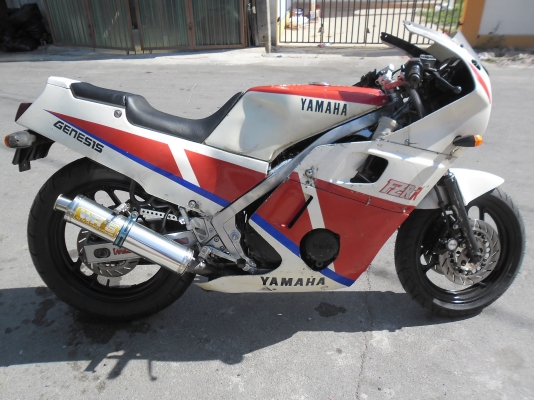 yamaha FZ400+อินวอย