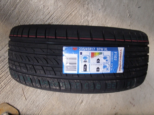ยาง 205/45R7 TRACMAX F 106 ราคาเพียงเส้นละ 2000 บาทเท่านั้น ยางใหม่ ปี 12
