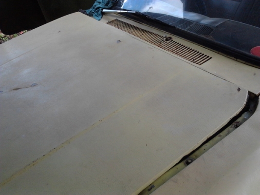 ขาย กระบะตอนเดียว ISUZU KB D20 เครื่อง2000 แน่นๆ ไม่หลวม ไม่เยิ้ม ช่วงล่างดี คัสซีดี ภายในสวย กระบะมีผุบ้าง ยางดี  ขายตามสภาพ พร้อมลุยทำมาหาเงิน***ขายแล้วครับ ขอบคุณ Truck2hand