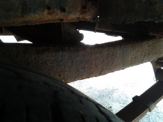 ขาย กระบะตอนเดียว ISUZU KB D20 เครื่อง2000 แน่นๆ ไม่หลวม ไม่เยิ้ม ช่วงล่างดี คัสซีดี ภายในสวย กระบะมีผุบ้าง ยางดี  ขายตามสภาพ พร้อมลุยทำมาหาเงิน***ขายแล้วครับ ขอบคุณ Truck2hand