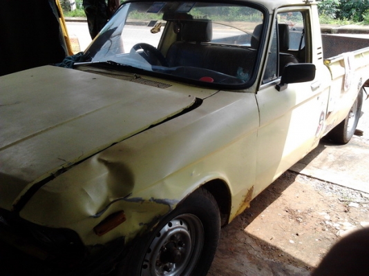 ขาย กระบะตอนเดียว ISUZU KB D20 เครื่อง2000 แน่นๆ ไม่หลวม ไม่เยิ้ม ช่วงล่างดี คัสซีดี ภายในสวย กระบะมีผุบ้าง ยางดี  ขายตามสภาพ พร้อมลุยทำมาหาเงิน***ขายแล้วครับ ขอบคุณ Truck2hand