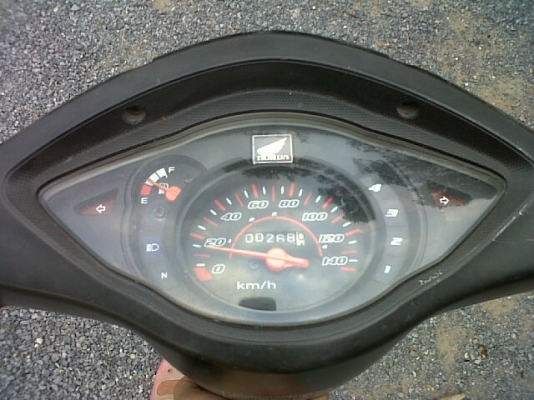 ขายอะไหล่เวฟของแท้ กาบเวฟ ชุดสี เรือนไมล์ เบาะ ขายถูก เหมาๆ หลายอย่าง ทั้งหมด 2000 บาท หรือแยกชิ้นก็ได้