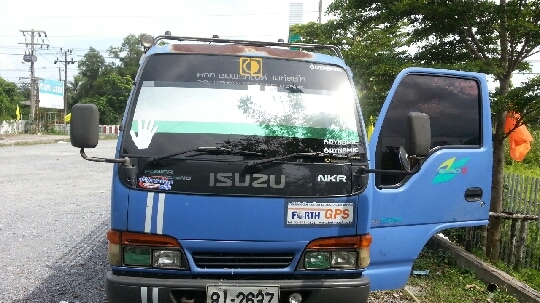 ขายหกล้อ NPR 130 กระบะคาร์โก้