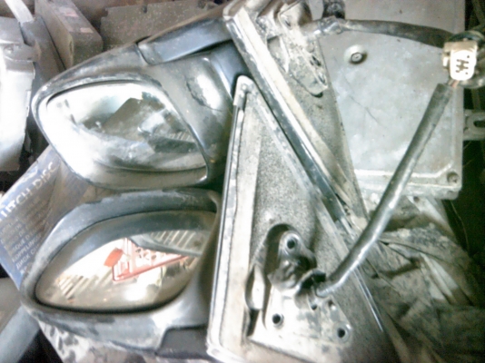 หลักฐานการส่งกระจกมองข้างไฟฟ้าท้ายโด่ง หลักฐานการส่งกระจกมองข้างไฟฟ้าท้ายโด่ง