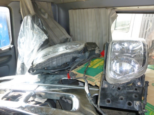 แสงฟ้าเต้นรถ////ขายหัวเก๋งเก่าญี่ปุ่น HINO-MEGA -หัวเล็ก สภาพสวย แสงฟ้าเต้นรถ////ขายหัวเก๋งเก่าญี่ปุ่น HINO-MEGA -หัวเล็ก สภาพสวย