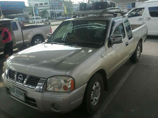 ขายให้คนเอาไปใช้รถชาวบ้านปี2001ปรายปีฟอรืนเทียร์ตัวแรกแท้ๆ3000แซตดีไอกระจกไฟฟ้า สียังดีบางๆเดิมๆมีบุบที่ฝาท้ายบ้างเครื่องดีคัสซีสวยไฟฟ้าทั้งคันค้างไฟแนนซ์ แสนกว่าๆไปปิดเอาเองที่เหลือคืนเจ้าของรถ รูปภายในเด๊วถ่ายให้ดู รถไม่ได้ล้าง