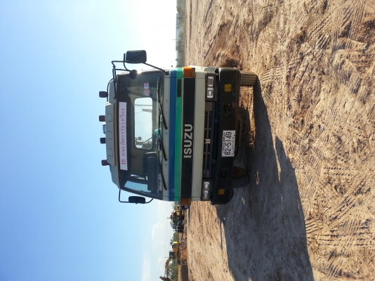 ขาย  หัวลาก Isuzu 6 ล้อ พร้อมหาง ยาว  7.20 เมตร