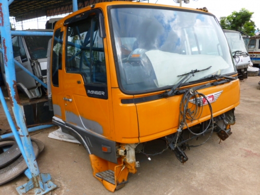 แสงฟ้าเต้นรถ///ขายหัวเก๋งเก่าญี่ปุ่น HINO-RANGER หัวกว้าง สภาพสวยอุปกรณ์ครบ