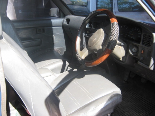 โตโยต้า ไมตี้ แคป  ดีเซล  2500 cc  สภาพพร้อมใช้  โทร  0836613829