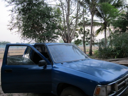 โตโยต้า ไมตี้ แคป  ดีเซล  2500 cc  สภาพพร้อมใช้  โทร  0836613829