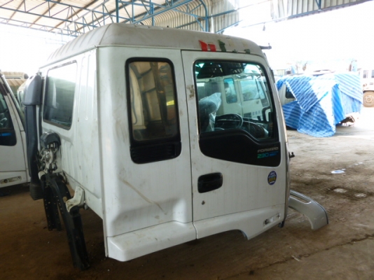 แสงฟ้าเต้นรถ///จำหน่ายหัวเก๋งเก่าญี่ปุ่น IZUZU-DEGA สภาพสวยอุปกรณ์ครบ หัวใหญ่