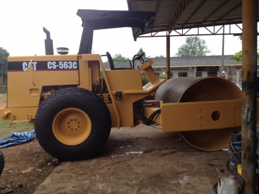 ขาย รถบด ด่วน Caterpillar CS 563 C