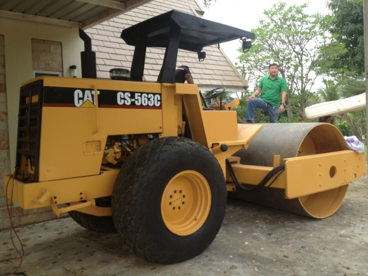 ขาย รถบด ด่วน Caterpillar CS 563 C ขาย รถบด ด่วน Caterpillar CS 563 C