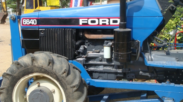 ขายรถไถ6640