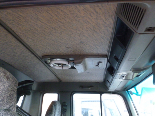 แสงฟ้าเต้นรถ///ขายหัวเก๋งเก่าญี่ปุ่นHINO-FD1J หัวแคป หลังคา9ลอน สภาพสวยอุปกรณ์ครบ