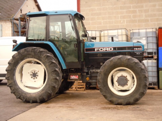 ขาย FORD 7840 สด-ผ่อน