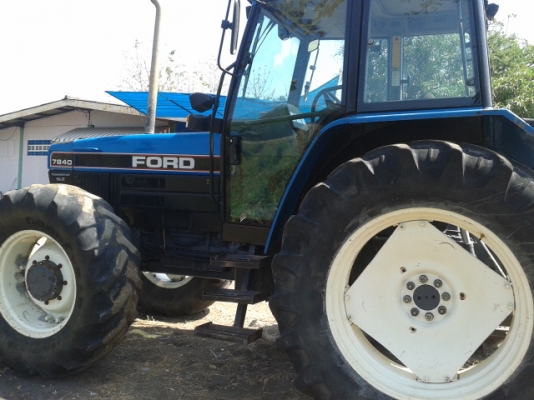 ขาย FORD 7840 สด-ผ่อน
