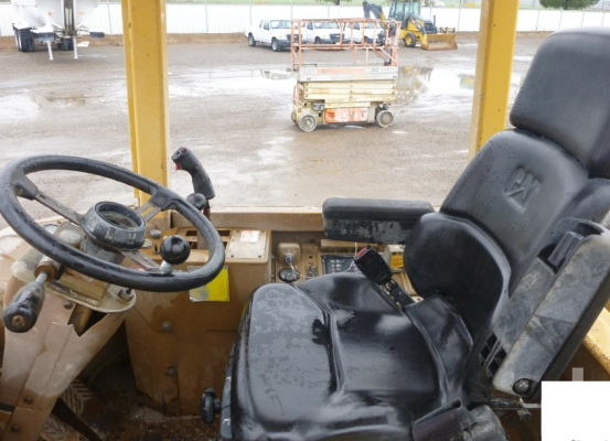 รถตัก Caterpillar 936F สภาพสวย พร้อมใช้งาน รถนำเข้าจากอเมริกา