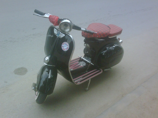 ขายเวสป้า 64 เครื่อง 150 cc ฟิตมาแล้ววิ่งไกลสบายมากครับ อยู่นครปฐม สนจัยติดต่อด่วน