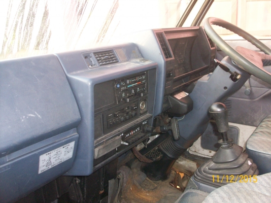 ขายรถ 6 ล้อ ISUZU เครื่อง 85 แรง รุ่น TL ยกหัว ELF ติดต่อคุณจี๊ด 089-7949488 คุณยุทธ์ 081-9870866 ขายรถ 6 ล้อ ISUZU เครื่อง 85 แรง รุ่น TL ยกหัว ELF ติดต่อคุณจี๊ด 089-7949488 คุณยุทธ์ 081-9870866