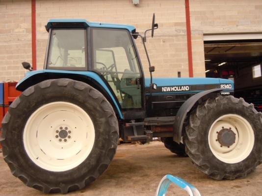 ขาย FORD NEWHOLLAND 8340  สด-ผ่อน