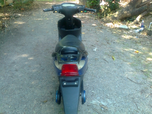 ขายรถไฟฟ้าขี่ประหยัดครับ