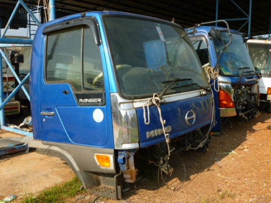 แสงฟ้าเต้นรถ///ขายหัวเก๋งเก่าญี่ปุ่น HINO-FC4J หัวไฟฟ้า สภาพสวยอุปกรณ์ครบ แสงฟ้าเต้นรถ///ขายหัวเก๋งเก่าญี่ปุ่น HINO-FC4J หัวไฟฟ้า สภาพสวยอุปกรณ์ครบ