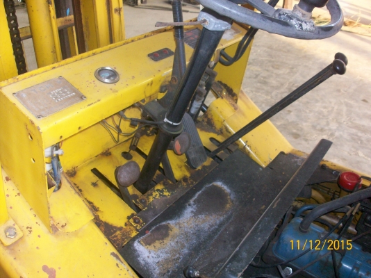 ขายโฟคลิฟ TCM เก่าญี่ปุ่น เครื่องเบนซิน ยกได้ 2.2 ตัน ติดต่อคุณจี๊ด 089-7949488 ขายโฟคลิฟ TCM เก่าญี่ปุ่น เครื่องเบนซิน ยกได้ 2.2 ตัน ติดต่อคุณจี๊ด 089-7949488