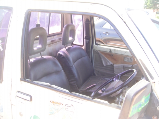 ขายกระป้อ เครื่องเดิม 3 สูบ สีขาว ติดแก๊สแ้ล้วครับ ( No ทะเบียน )