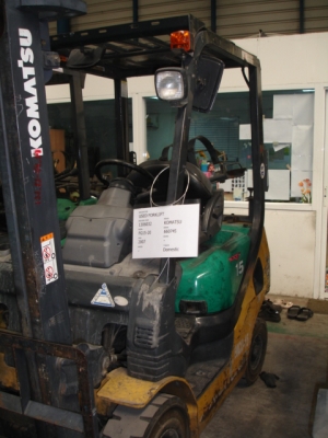 ขายรถฟอร์คลีฟท์ KOMATSU FG15HT20 เสา3 เมตรออโต้ ปี2006 รถนอกนำเข้า ติดต่อมานะ 085-9049669