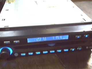 ขายทีวีจอสไลด์ทัชสกรีนขนาด7นิ้วเล่นดีวีดีติดรถยนต์มีวิทยุภาคขยายในตัว