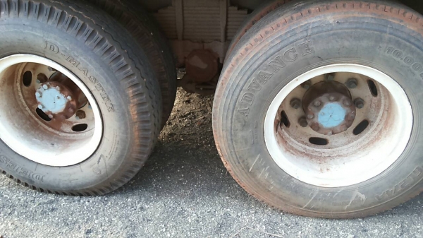 ***ขายแล้วครับขอบคุณ Truck2hand ขาย10ล้อ2เพลาไม่ดั๊ม "ไอ้หลงโบ220" MITSU FN527 TF0273 เครื่องเดิม6D16TF0273 220HP เครื่องแน่นดี แรง เกียร์อีตั้น ช่วงล่างแน่นคัสซีสวยเดิมไม่ผุไม่ดาม กระบะเหล็กคอกเกษตรสูงสภาพดี พื้นมีผุนิดหน่อย ข้างสวยไม่ผุ เพลาไม