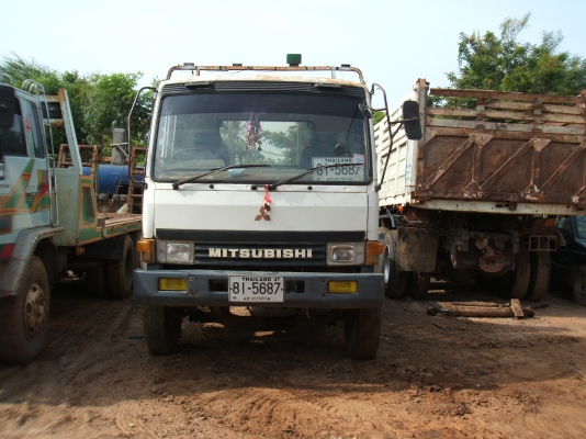 รถบรรทุกสิบล้อ 2 เพลา มิตชู 527 TD