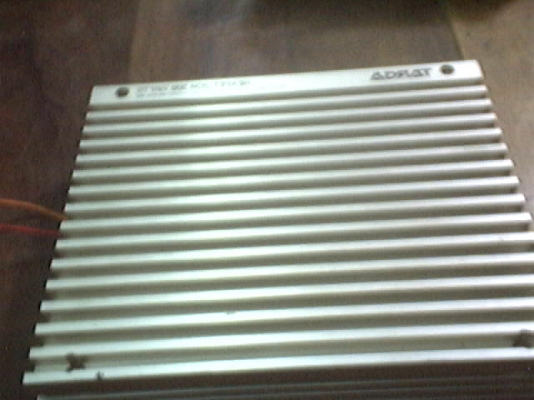 ขายอุปกรณ์เครื่องเสียงรถครอสโอเวอร์ซาวด์สครีม ปรีของซีนิท แอมป์ของtarga