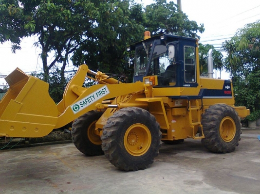 ขาย WA300-1 จากญี่ปุ่นแท้ เซอร์ วิส ครบ จากศูนย์ โคมัสสุ พร้อม เล่ม ทะเบียนราคาขาย  1.89 ล้าน จัดไฟแนนท์ ได้   1,000,000 บาทถ้วน0856177640 คุณ กฤต