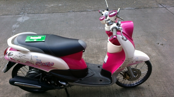 Yamaho Fino ปี 55 สีชมพูขาว