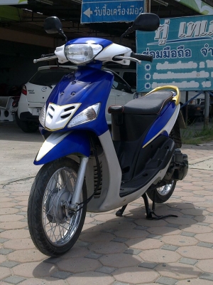 Yamaha mio (blue metalic /white) ปี 49