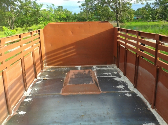 ขายรถบรรทุกสิบล้อ ISUZU ราคาถูก รุ่น Rocky 175