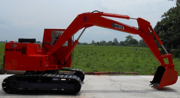 ขายรถขุด KUBOTA KH 18 ขนาดเทียบเท่า PC 55 เก่านอกปรับสภาพแล้ว