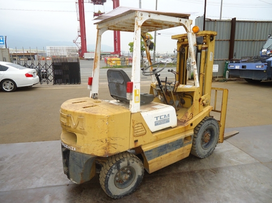 ขายรถโฟล์คลิฟต์ 2.5 ตัน เก่าญี่ปุ่น TCM FVG25N1 เสาสูง 3เมตร ขายรถโฟล์คลิฟต์ 2.5 ตัน เก่าญี่ปุ่น TCM FVG25N1 เสาสูง 3เมตร