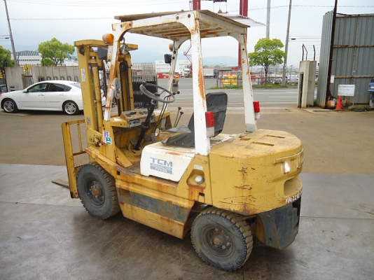 ขายรถโฟล์คลิฟต์ 2.5 ตัน เก่าญี่ปุ่น TCM FVG25N1 เสาสูง 3เมตร ขายรถโฟล์คลิฟต์ 2.5 ตัน เก่าญี่ปุ่น TCM FVG25N1 เสาสูง 3เมตร