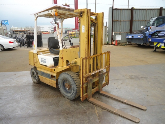 ขายรถโฟล์คลิฟต์ 2.5 ตัน เก่าญี่ปุ่น TCM FVG25N1 เสาสูง 3เมตร ขายรถโฟล์คลิฟต์ 2.5 ตัน เก่าญี่ปุ่น TCM FVG25N1 เสาสูง 3เมตร