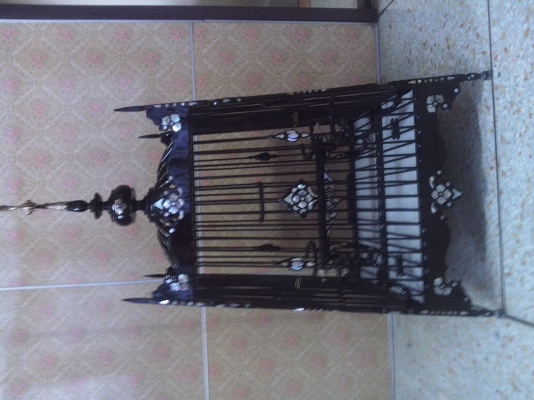ขาย กรงนกหัวจุก ฝังมุกไฟ เผื่อมีใครชอบ