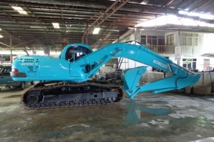 ขาย Kobelco SK200 M5 สวย พร้อมใช้ โทร 088-4501277 ขาย Kobelco SK200 M5 สวย พร้อมใช้ โทร 088-4501277