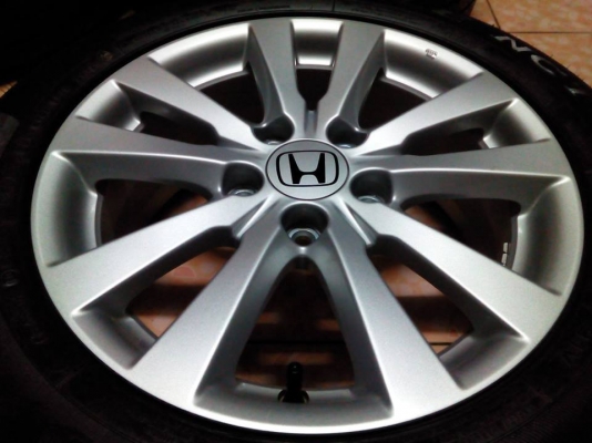 ขายล้อแม็ก New civic FB 16'' พร้อมยางป้ายแดง