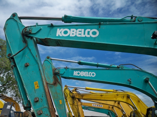 ขายรถขุด Kobelco SK210